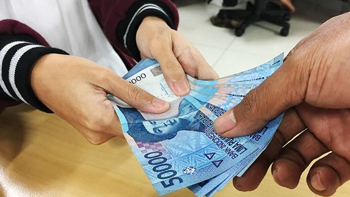 WOW... Siswa SMAN 3 Tebo Dipungut Rp 855 Ribu , Untuk Seragam dan Beli Kursi