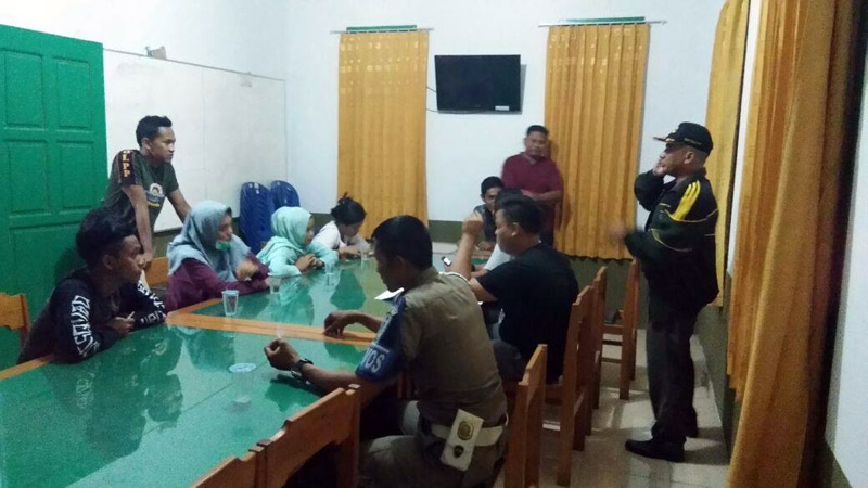 Sepasang Remaja Dipergoki Lagi Indehoi, Di Tanjab Barat, 3 Pasangan Digiring   