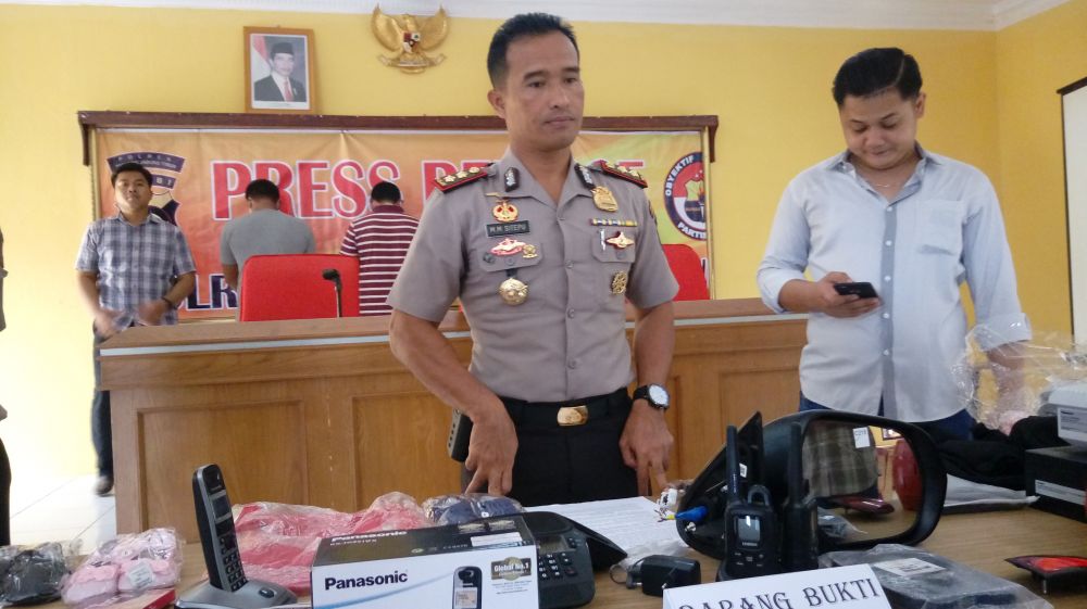 22 Koli Barang Ilegal Disita, Masuk Lewat Pelabuhan Tikus