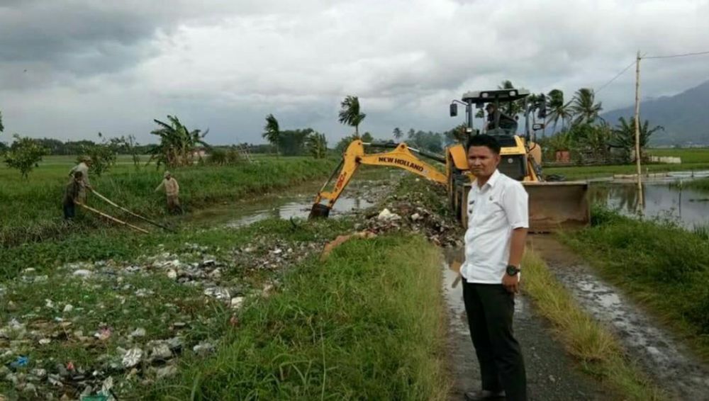 Sampah Menumpuk, AJB Intruksikan PU dan LHK Bertindak