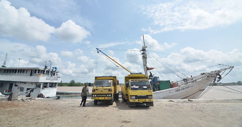 Asa Menggantung di Pantai Timur