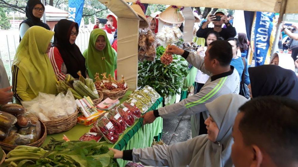 Hasil Pertanian Dipasarkan Pada Car Free Day