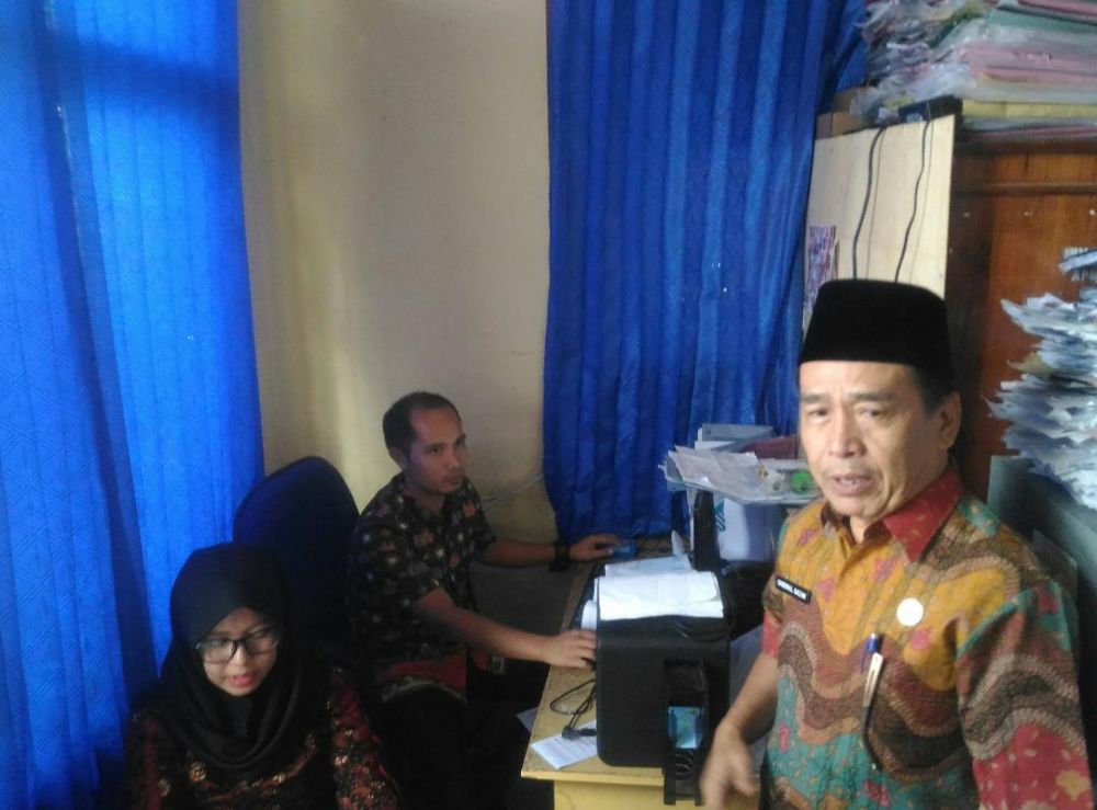 Honorer Tak Kantor, Sekda Kerinci Berang