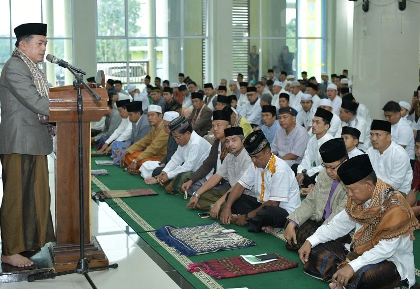 Pemkab Merangin Gelar Shalat  Idul Adha di Masjid Baitul Makmur