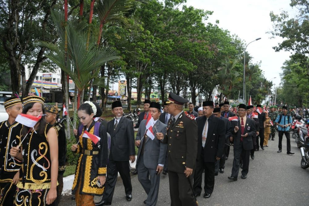 Merangin Peringati Hari Sumpah Pemuda ke-90, Dimeriahkan Kirab Merah Putih