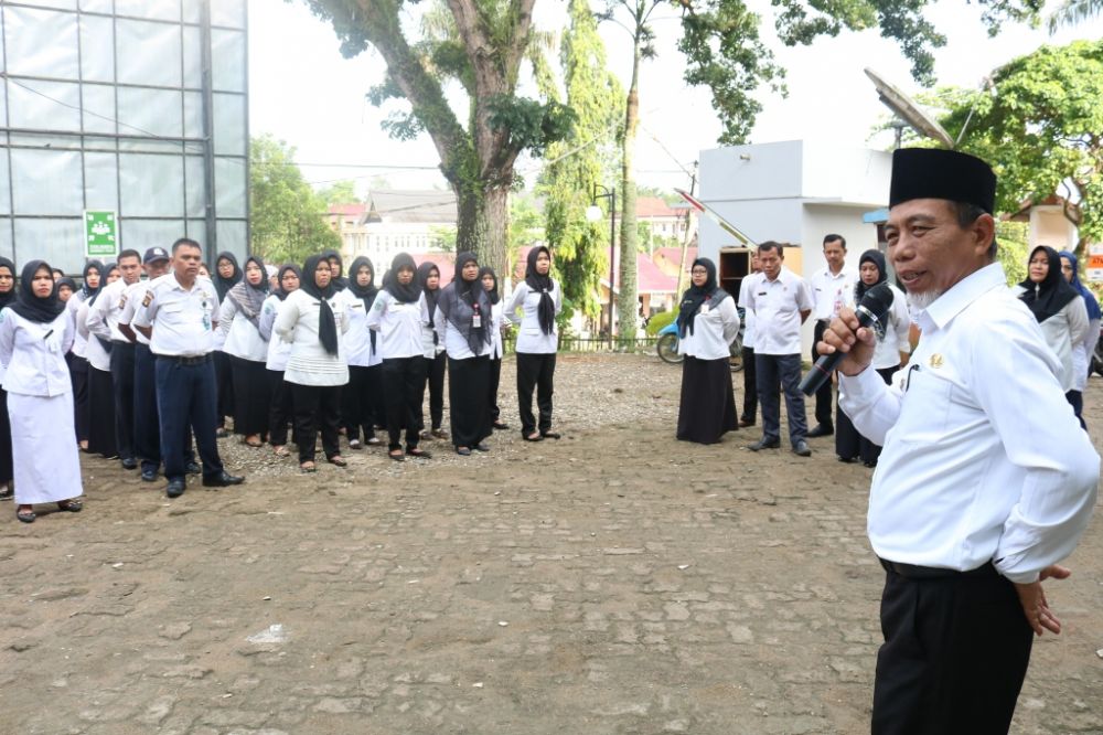 Wabup: Kurangi Pasien Pulang Mati, H Mashuri Ambil Apel Pagi di RSD Kol Abundjani Bangko