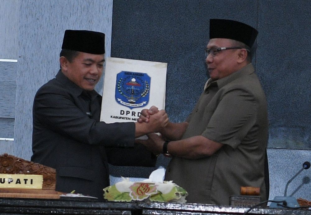 Bupati Antar Nota Keuangan RAPBD Merangin 2019