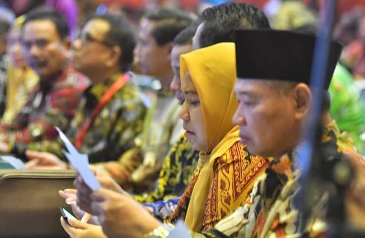 Bupati Masnah Hadiri Rakornas KLH RI