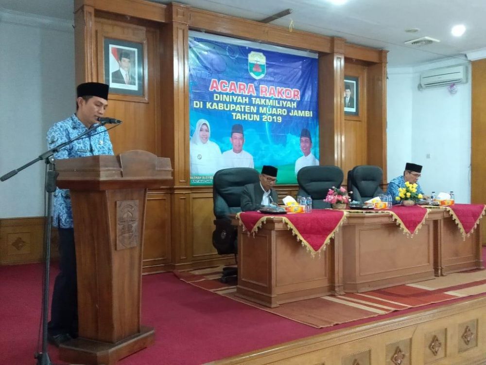 Sekda Fadhil Buka Acara Rakor Diniyah Takmiliyah 2019