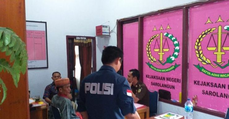 Mantan Kades Batu Putih Sarolangun Ditahan