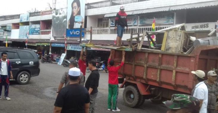 Kejar Adipura, PKL di Sarolangun Ditertibkan