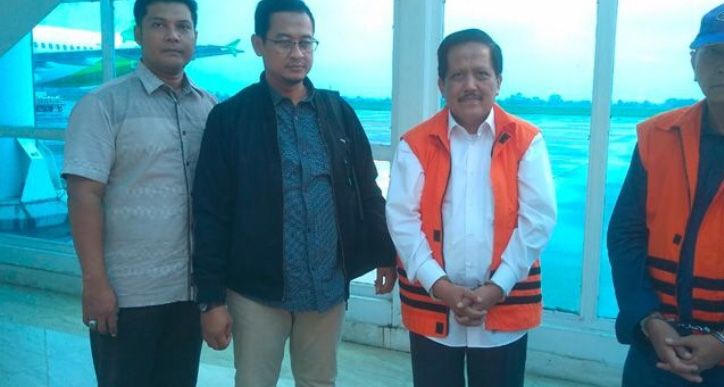 Dua Tersangka Suap Ketok Palu Tiba di Jambi