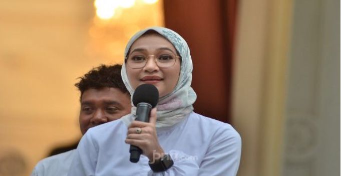 Tentang Angkie Yudistia, Penyandang Disabilitas yang Menjadi Staf Khusus Presiden