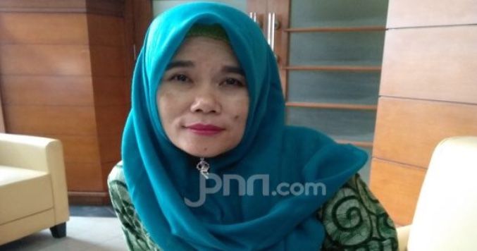 Titi Honorer K2 Minta Kepastian Penyelesaian Revisi UU ASN