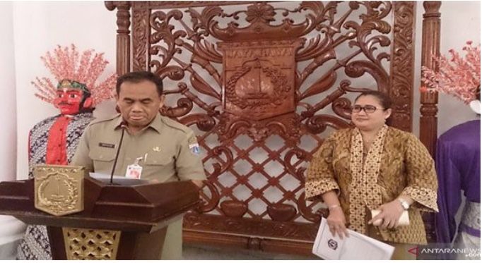 Anak Buah Anies Baswedan Sampai Harus Menjelaskan Beda Tanda Tangan Basah dan Cetak