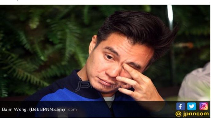 Tangis Baim Wong Pecah Melihat Anak Pertamanya Lahir