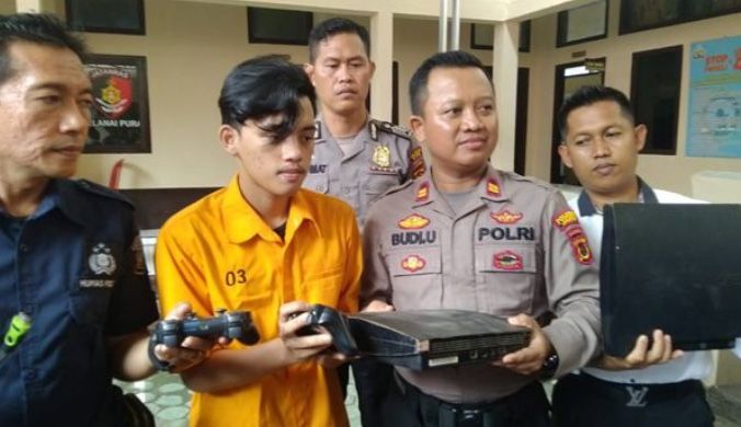 Ngaku Untuk Biaya Persalinan Istrinya, Seorang Pemuda di Kota Jambi Nekad Curi PS