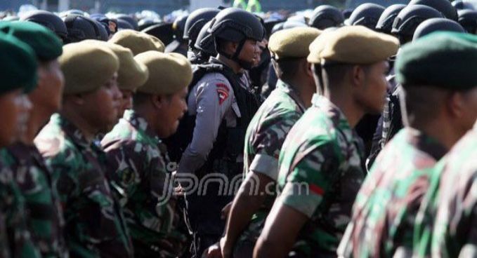 Kontak Senjata KKB vs TNI-Polri di Intan Jaya, Dua Orang Meninggal