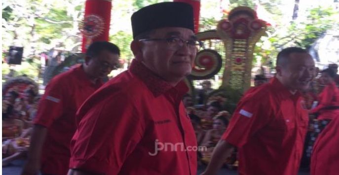 Anies Baswedan Setop Revitalisasi Monas, Ruhut Sitompul: Malu Nih ye