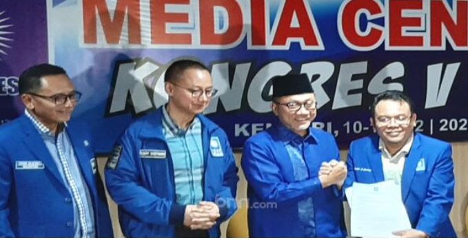 Zulkifli Hasan Tidak Mencalonkan Diri, Tetapi..