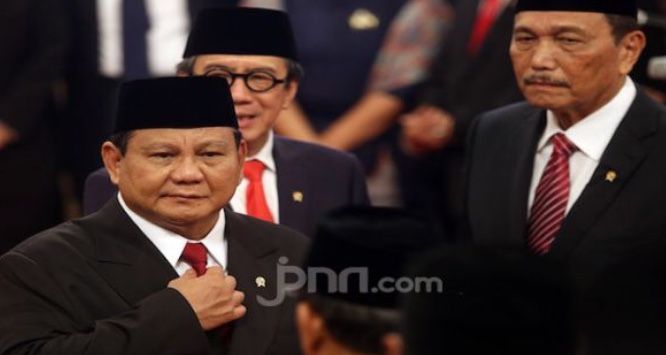 Survei Membuktikan: Prabowo Jadi Menteri Paling Dikenal