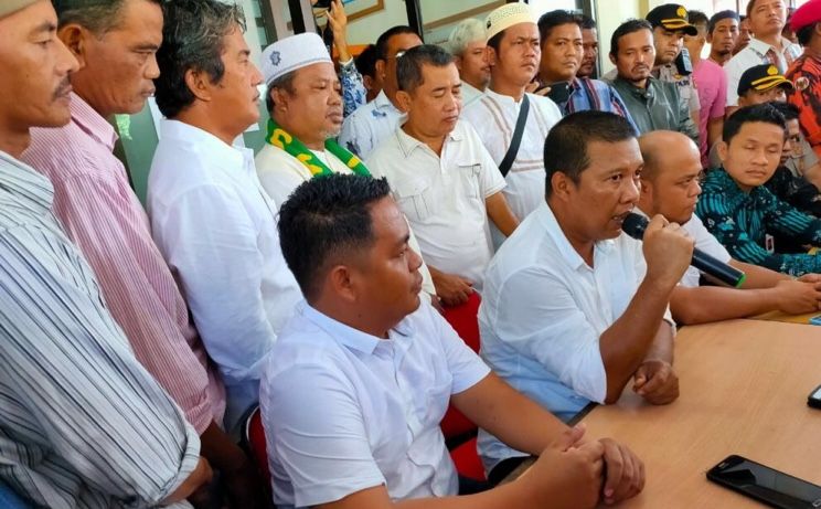 Serahkan Dukungan Perseorangan, Romi Didampingi Seluruh DPC PAN