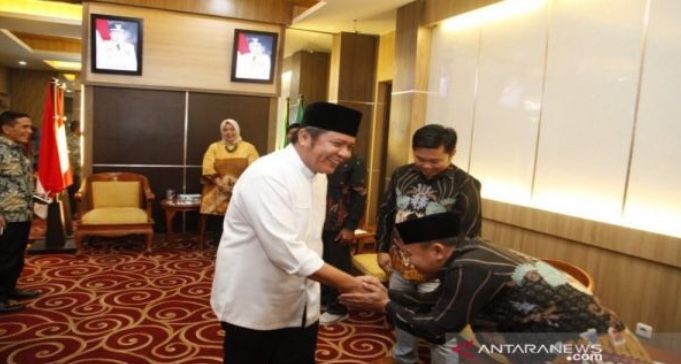 Gubernur Sumsel Janji Perjuangkan Nasib Guru Honorer