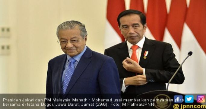 Breaking News!!! Mahathir Mohamad Mundur dari Jabatan PM Malaysia