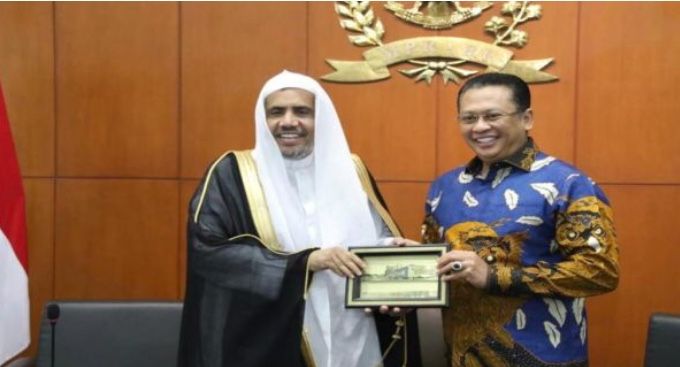 Bamsoet Harap Arab Saudi Kaji Penghentian Sementara Kunjungan Jamaah Umrah Indonesia