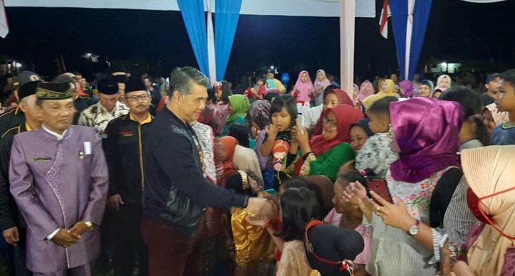 Sy Fasha Wayangan Bersama Ribuan Warga Desa Pondok Meja dan Pujakesuma