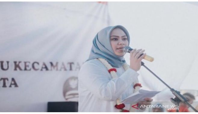 Bupati Karawang Cellica Nurrachadiana Positif Covid-19