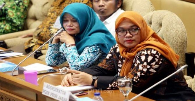 Menurut Titi dan Nur, Honorer K2 Bakal Makin Sengsara