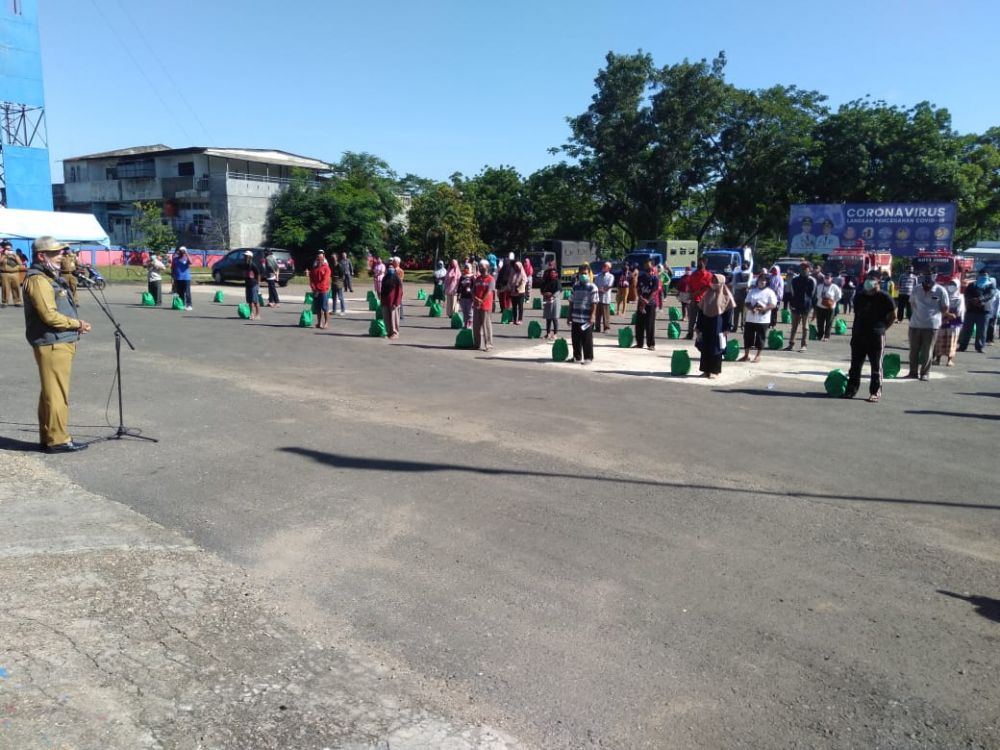 Serentak di 62 Kelurahan, Pemkot Jambi Salurkan 15 Ribu Paket Sembako untuk Masyarakat