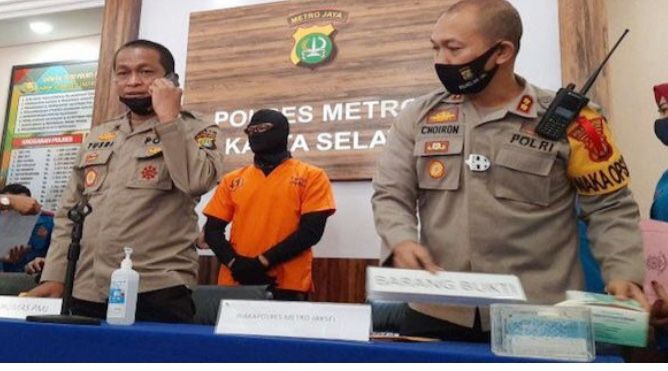 Begini Kronologis Penangkapan Aktor Dwi Sasono