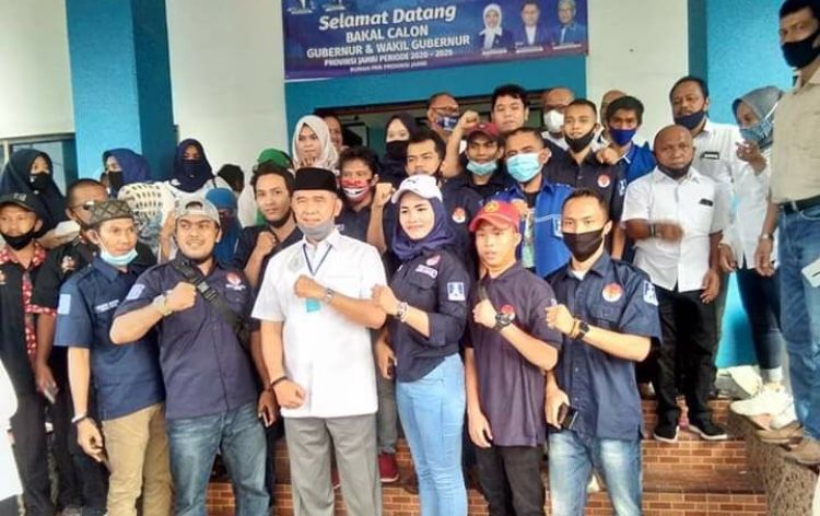 Kembalikan Formulir Pendaftaran, Sy Fasha juga Didampingi BM PAN Jambi