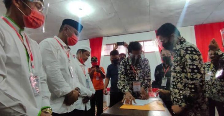 Pilkada Tanjabtim, Abdul Rasid-Mustakim Resmi Mendaftar di KPU