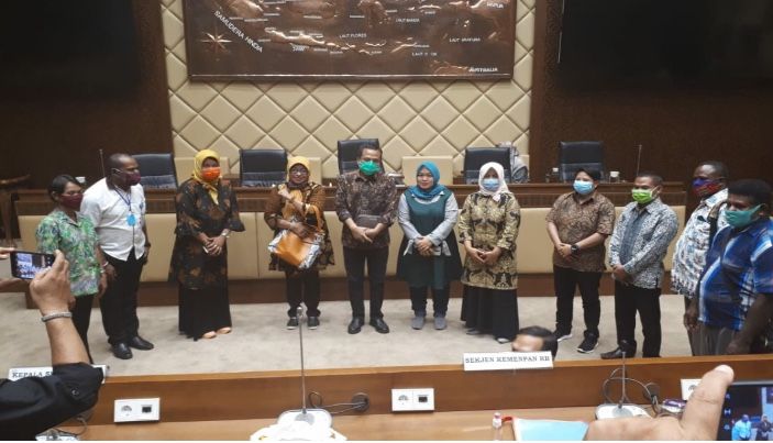 Raker Komisi II DPR dengan MenPAN-RB, Pimpinan Honorer K2 Beri Masukan Penting