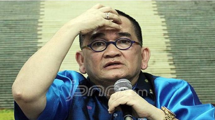 Ruhut Sitompul Tuding Anies Baswedan Penyebab 59 Negara Tolak WNI