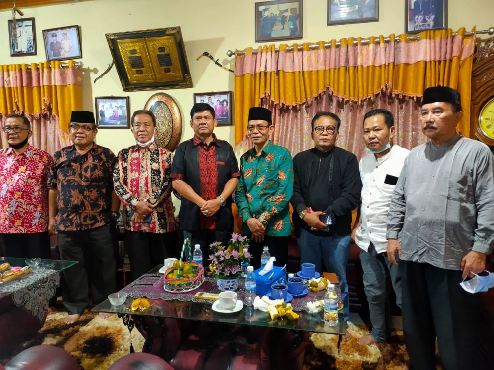 Cawagub Syafril Nursal Sowan Ke Tokoh Pers Jambi