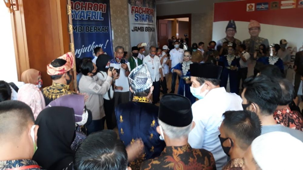 Dihadang Pedagang, Fachrori-Syafril Malah Dapat Dukungan