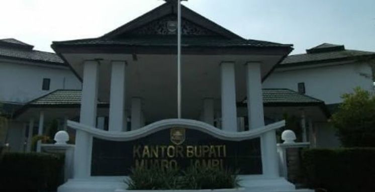 Giliran Gedung DPRD Muarojambi Juga Ditutup 3 Hari