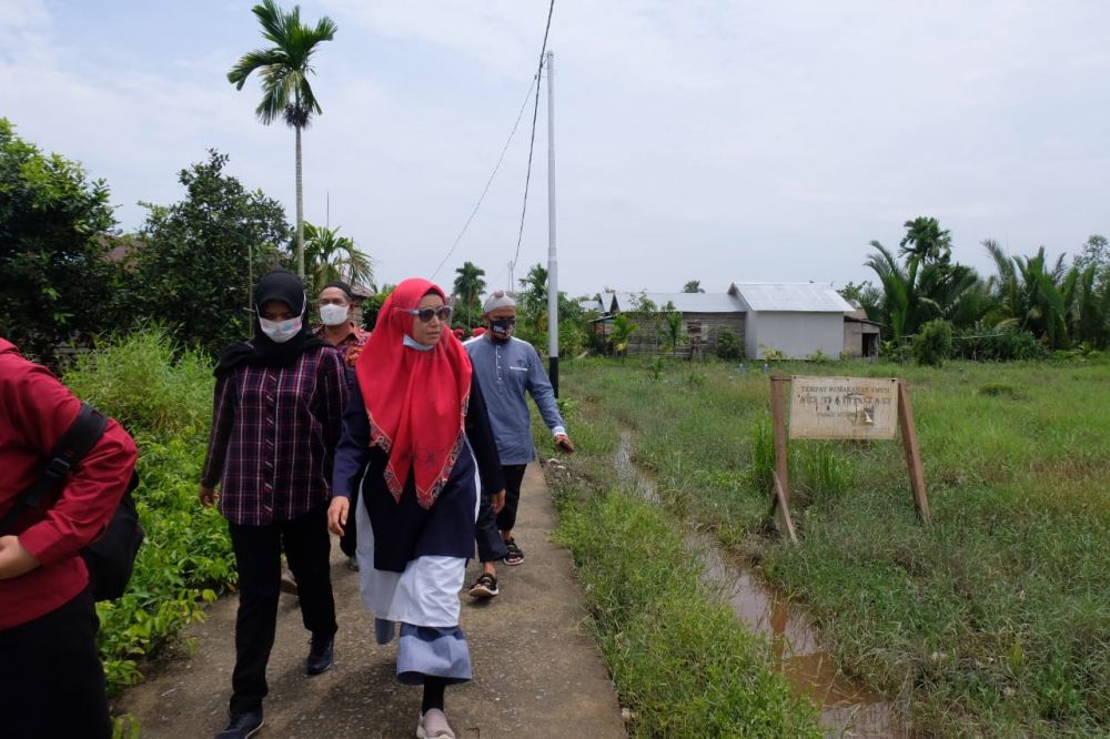 Di Dampingi Politisi Senior PAN dan PPP, Ratu Temui Masyarakat Kuala Betara