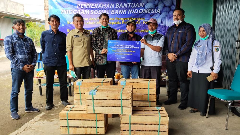 BI Perwakilan Jambi Bersama Bersama Hasbi Ansory Serahkan Bantuan PSBI