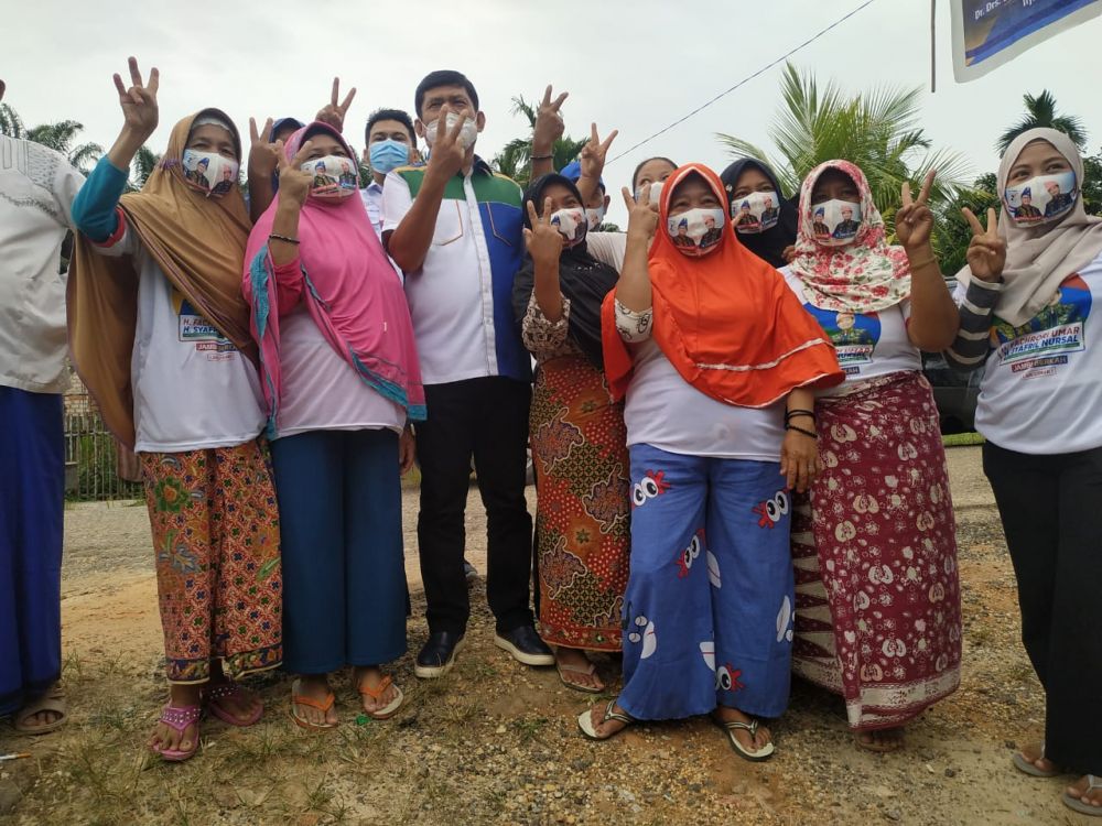 Hendak Ke Bulian Jaya, Syafril Nursal Malah Dihadang Emak-emak di Danau Embat