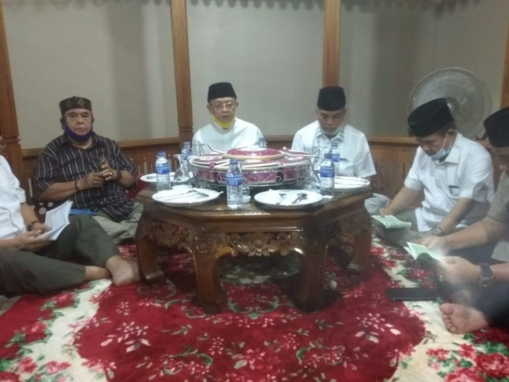 Cek Endra Hadiri Undangan Haji Kahar