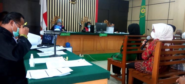 Suap Ketok Palu, Nurhayati Sebut Ada Rp 100 Juta Untuk Uang Lelah