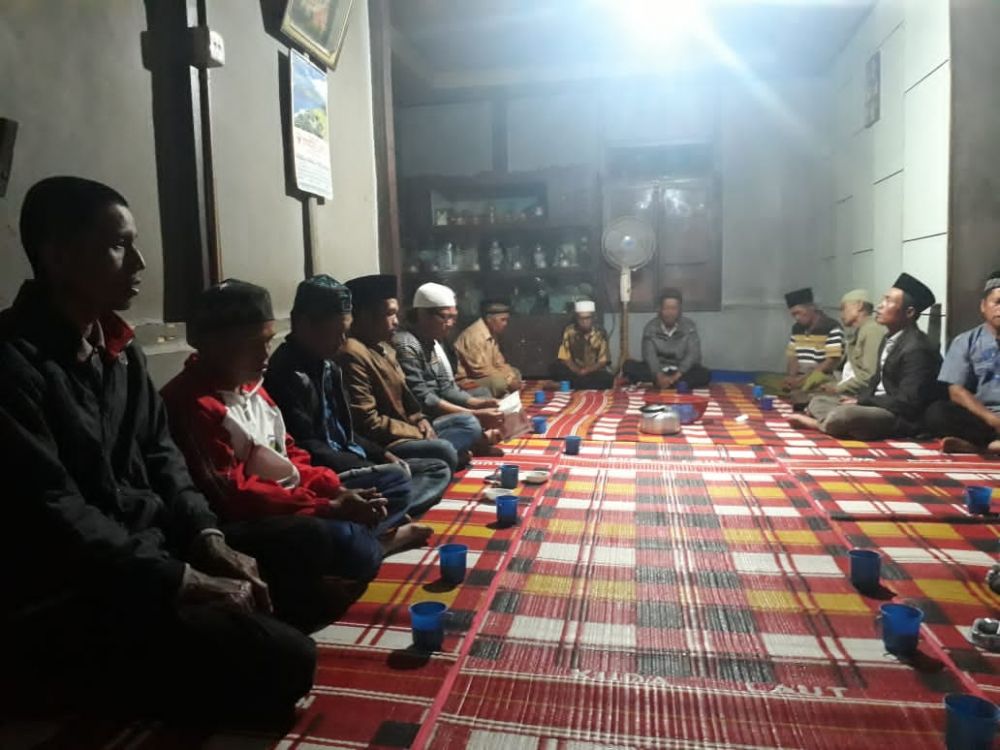 Gelar Yasinan, Tim dan Simpatisan Desa Baru Debai Doakan Fikar-Yos Menang & Pilkada Damai