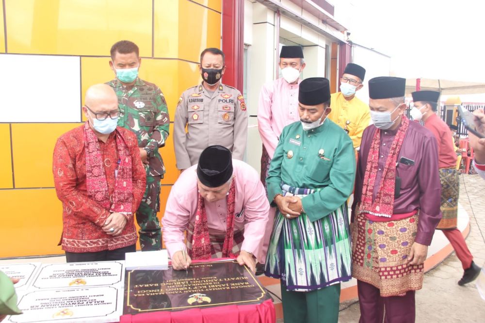 Bupati Tanjabbar Resmikan KCP Bank Jambi Tebing Tinggi dan Proyek Proyek fisik Priode 2016-2020