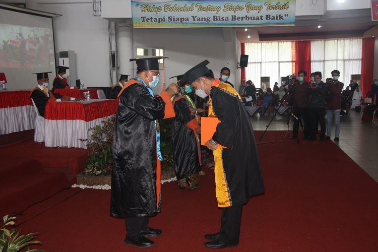 Wisuda Unja Ke-93, Unja Luluskan 966 Mahasiswa