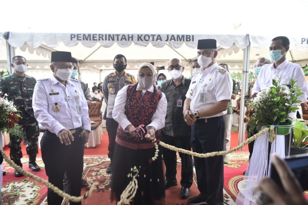 Wako Fasha Resmikan Labkesda dan Launching Tes Swab PCR Kota Jambi